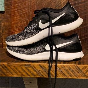 Nike Flex contact women’s 10
